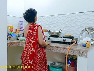 Step sister and brother xxxx blue film in kitchen hindi audio